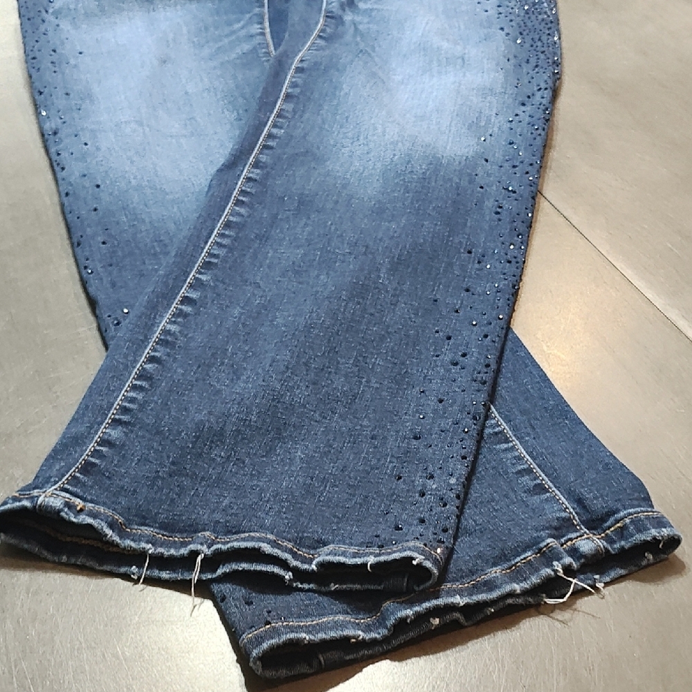 Torrid Bombshell Straight Super Soft Rhinestone W… - image 2